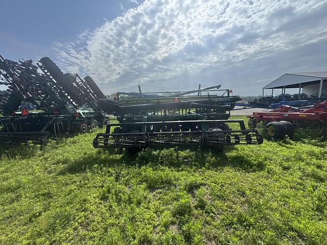 Image of John Deere 750 equipment image 2