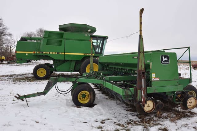 Image of John Deere 750 equipment image 3