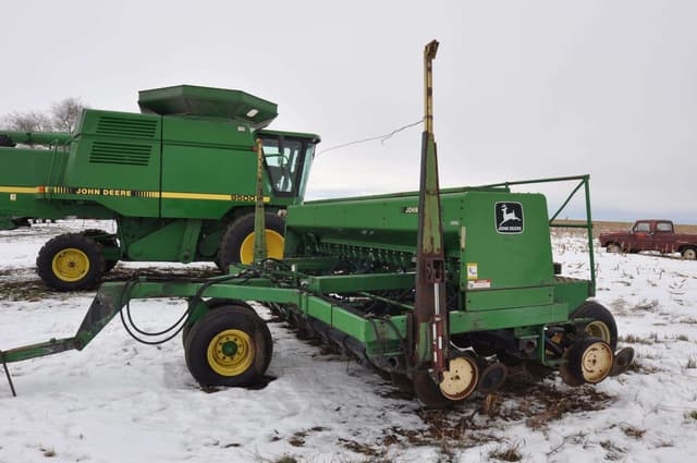 Image of John Deere 750 equipment image 4