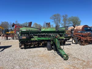 John Deere 750 Image