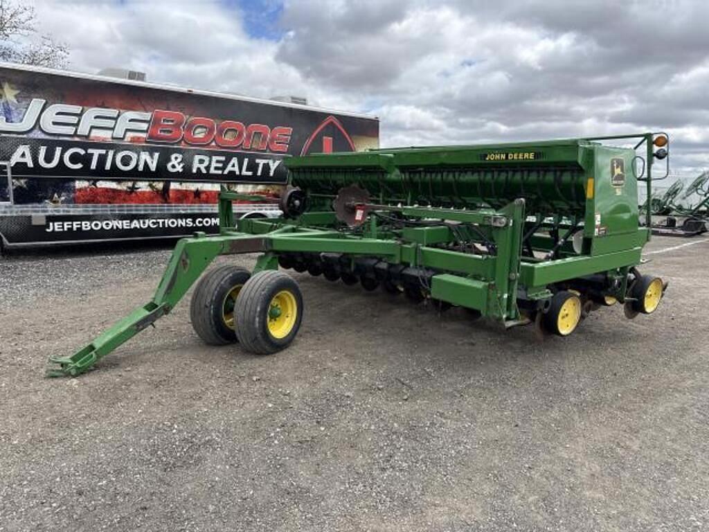 Image of John Deere 750 Primary image