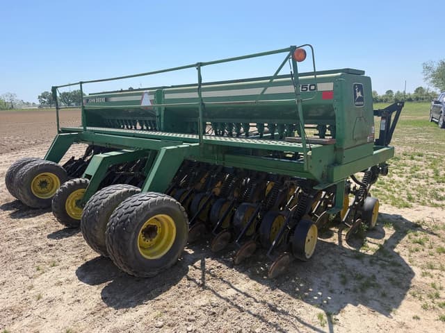 Image of John Deere 750 equipment image 2