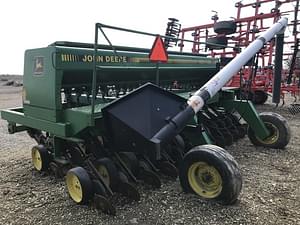 John Deere 750 Image