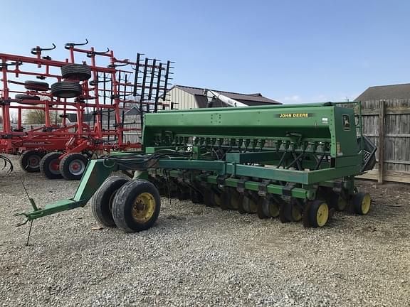 Image of John Deere 750 equipment image 1