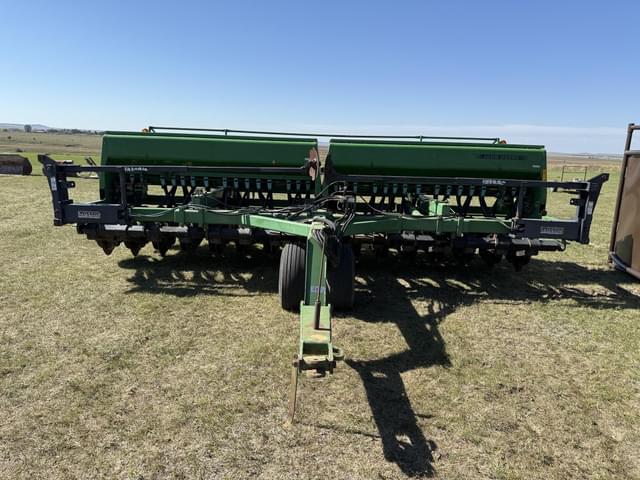 Image of John Deere 750 equipment image 1