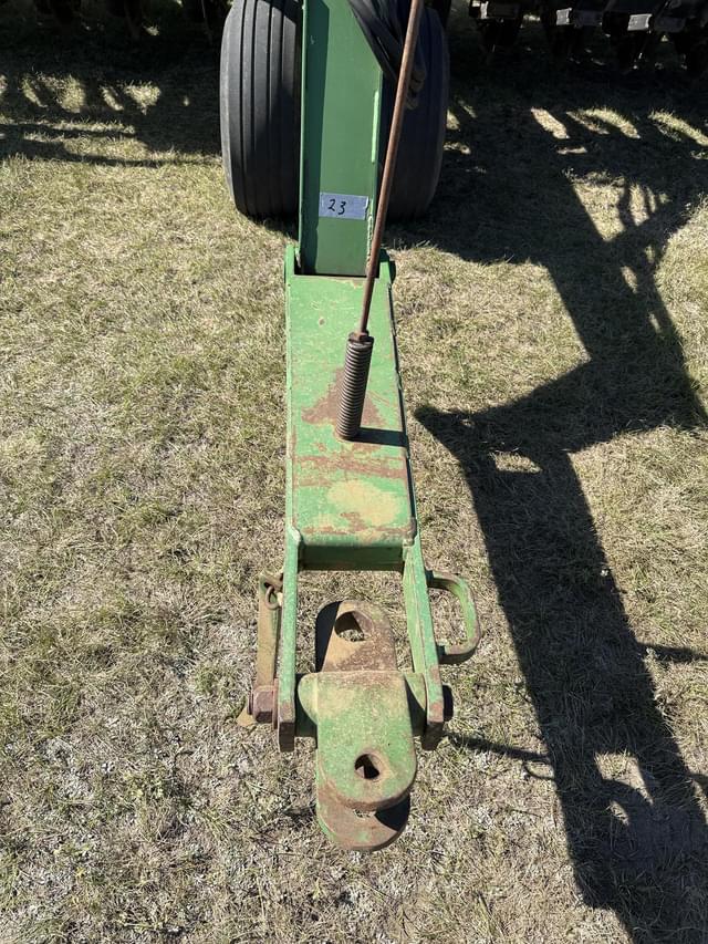 Image of John Deere 750 equipment image 2