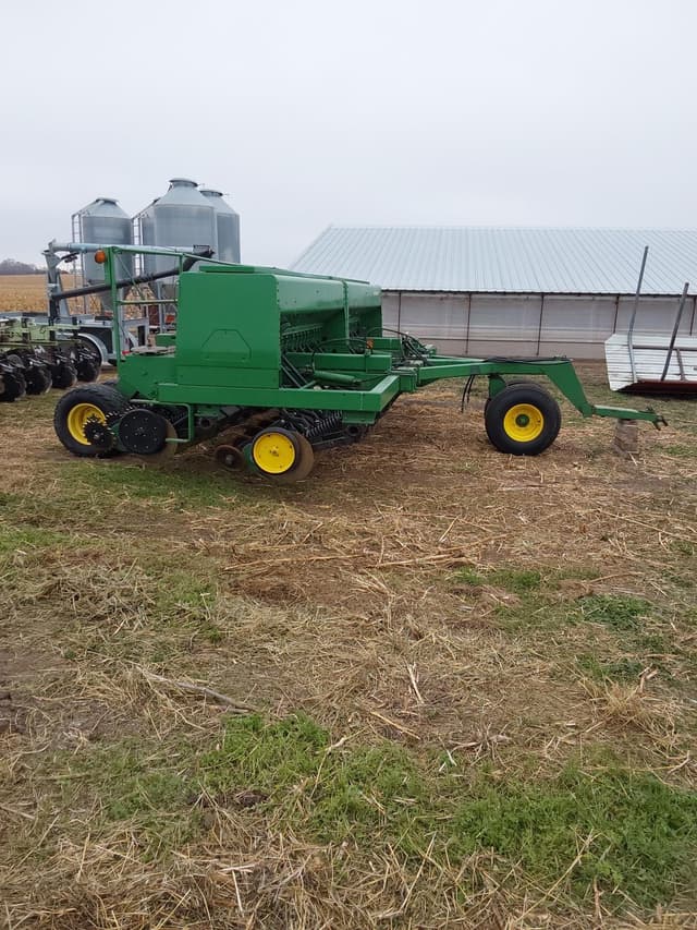 Image of John Deere 750 equipment image 3