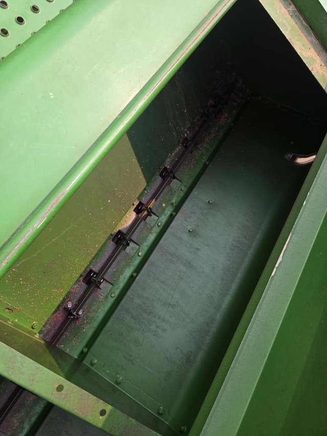 Image of John Deere 750 equipment image 4