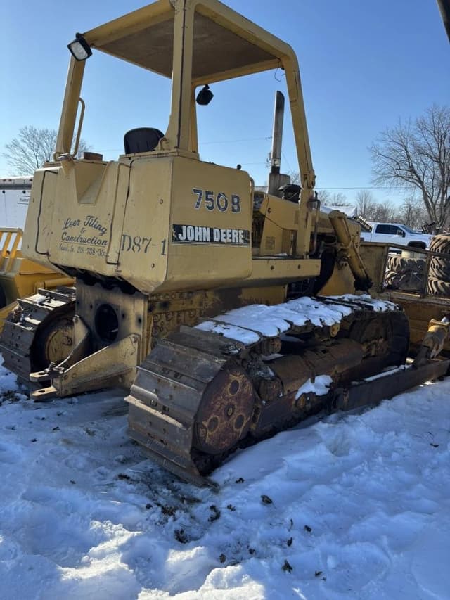 Image of John Deere 750B equipment image 1