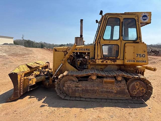 Image of John Deere 750C equipment image 1