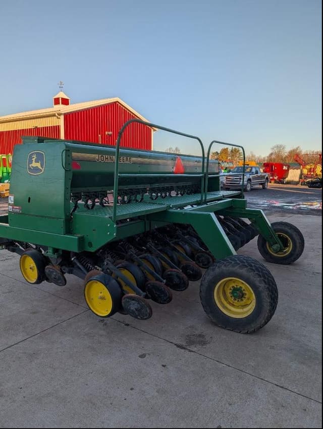 Image of John Deere 750 equipment image 4