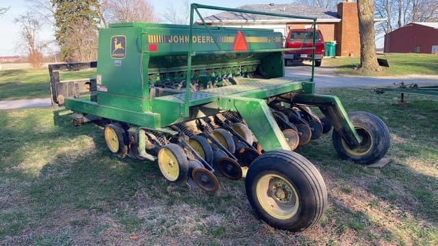 Image of John Deere 750 equipment image 1