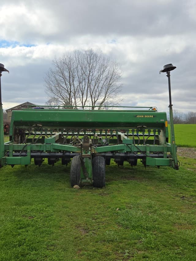 Image of John Deere 750 equipment image 3