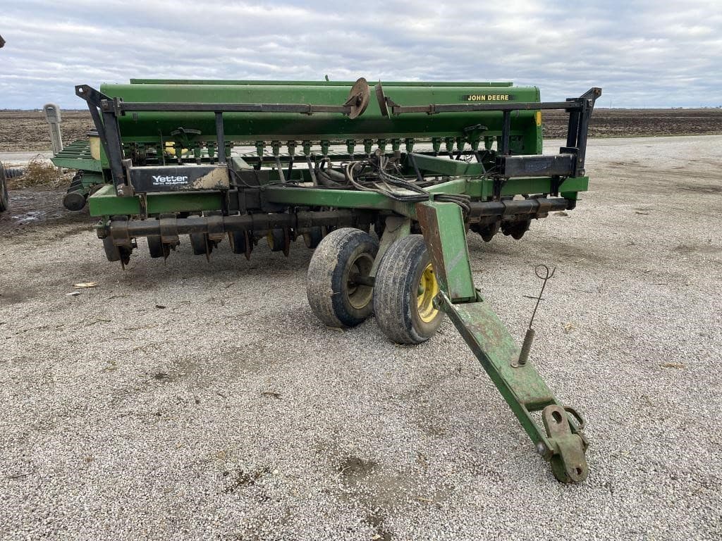 Image of John Deere 750 Primary image