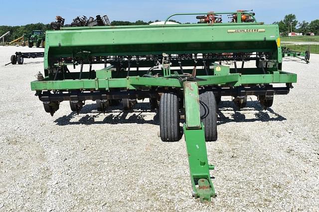 Image of John Deere 750 equipment image 1