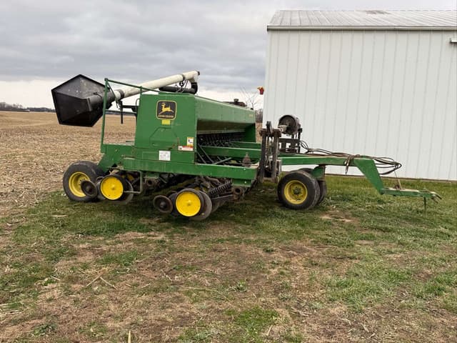 Image of John Deere 750 equipment image 2