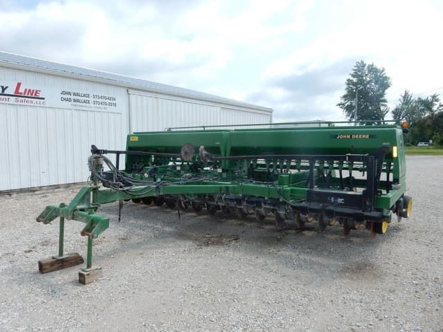Image of John Deere 750 equipment image 1