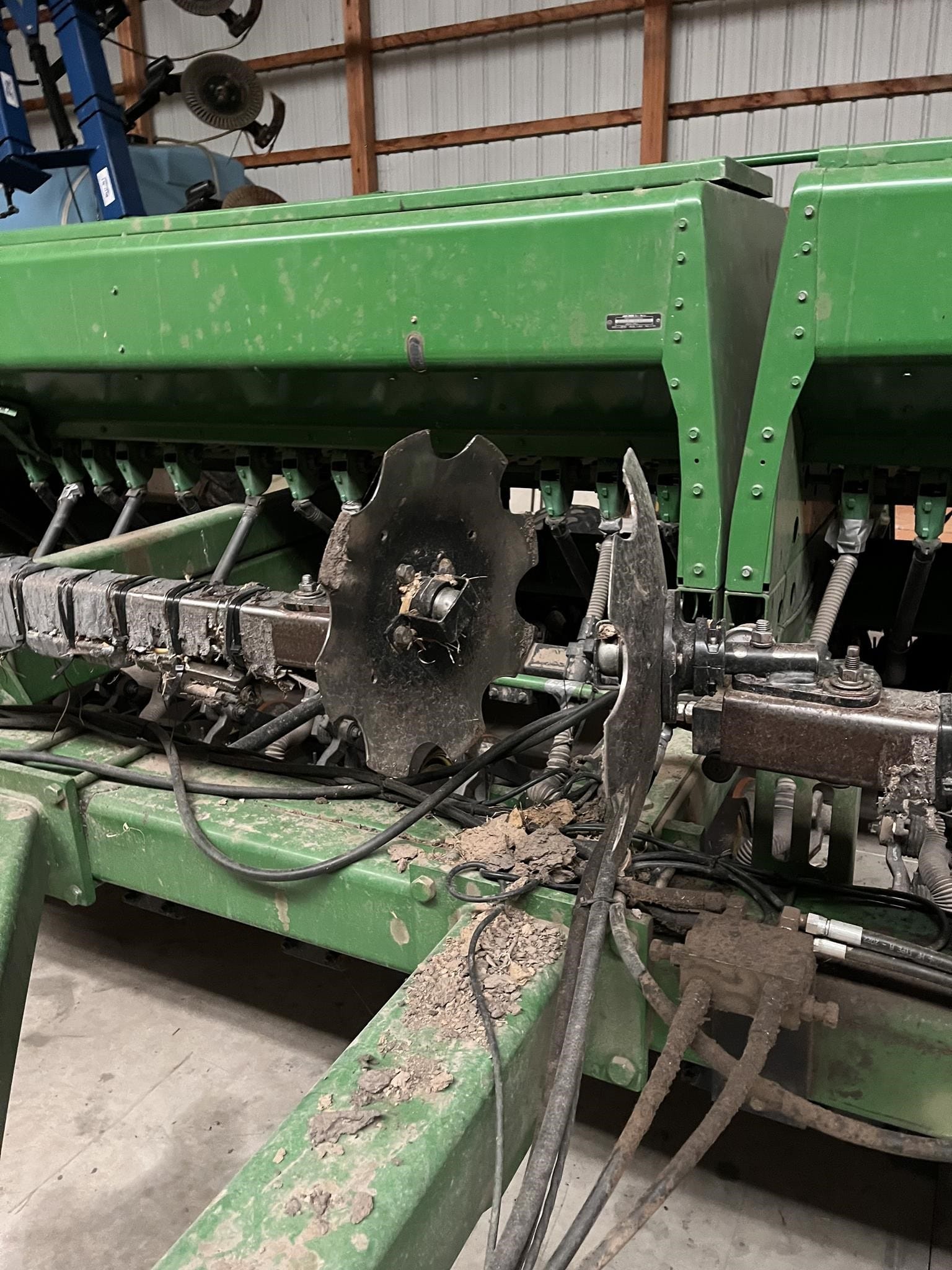 1996 John Deere 750 Equipment Image0