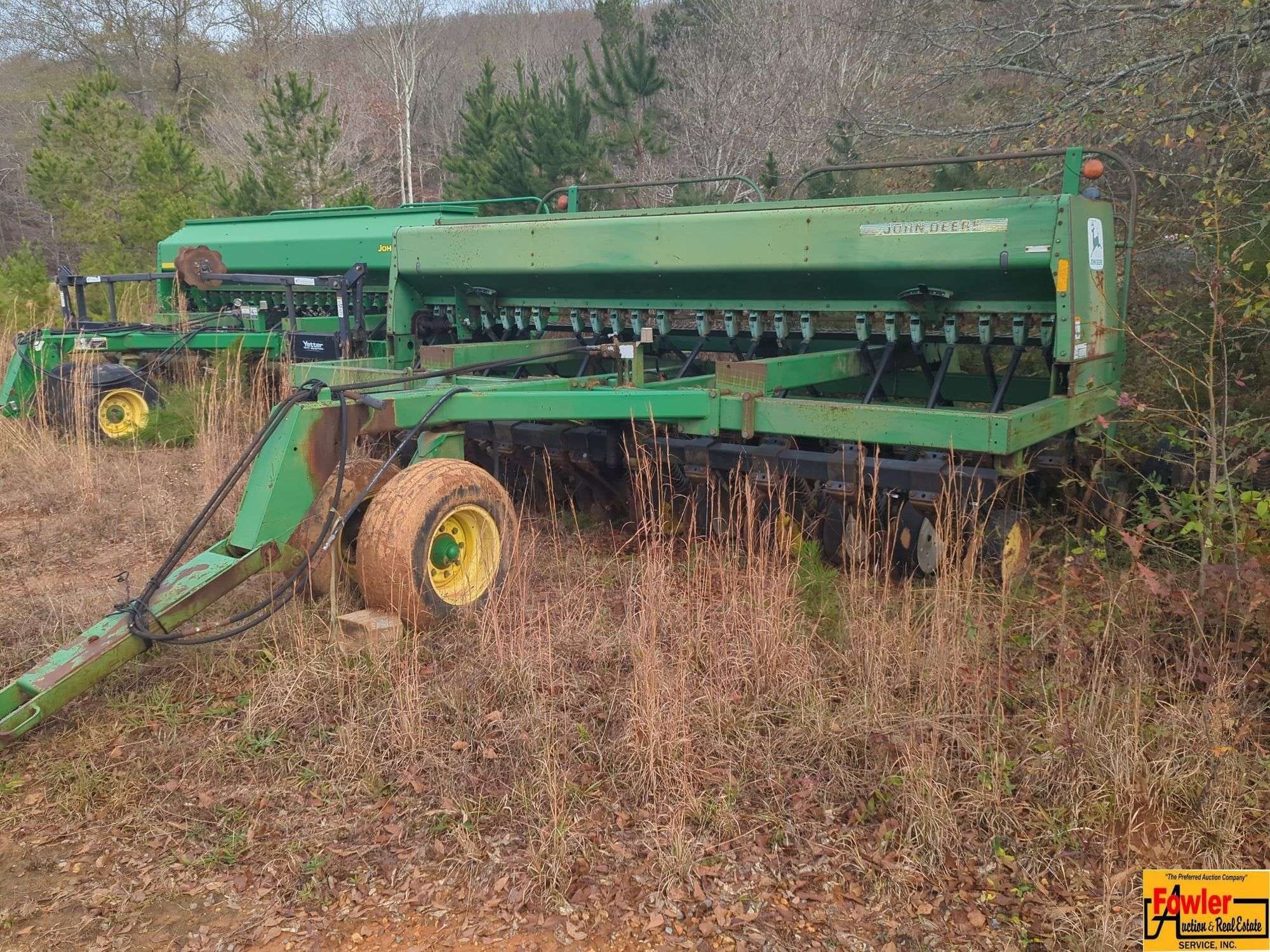 John Deere 750 Equipment Image0