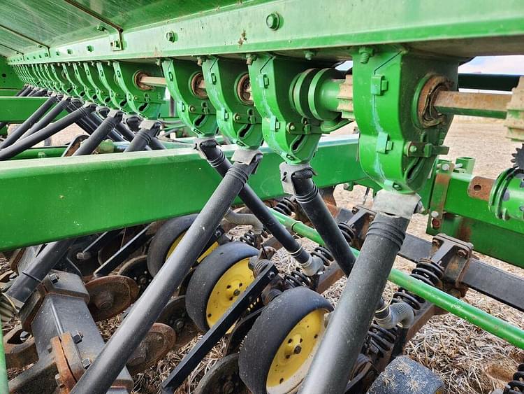 Main image John Deere 750 24