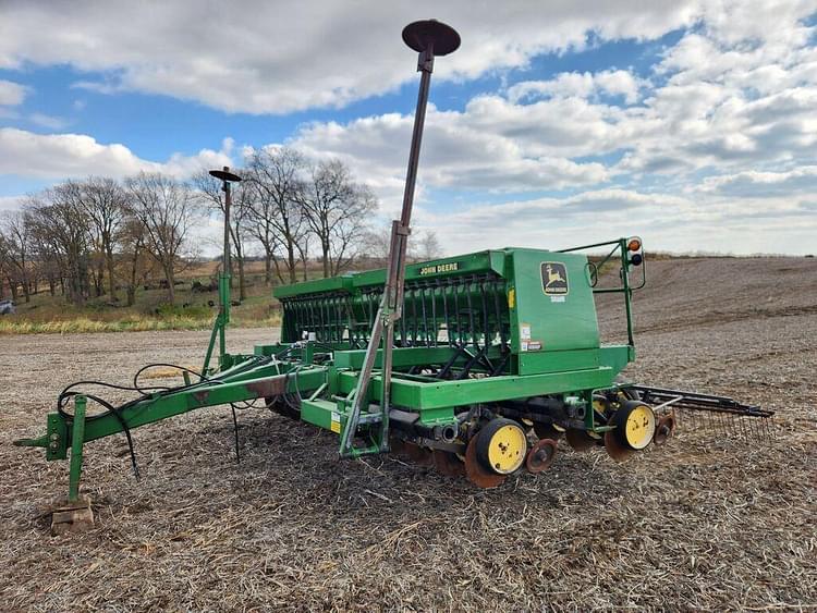 Main image John Deere 750 4