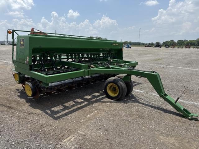 Image of John Deere 750 equipment image 4