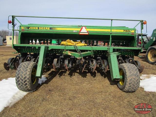 Image of John Deere 750 equipment image 4