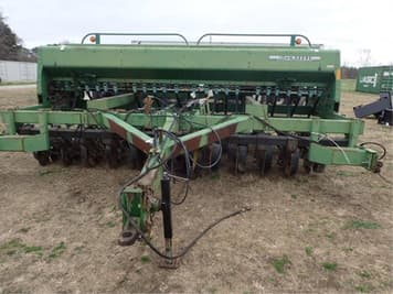 Main image John Deere 750