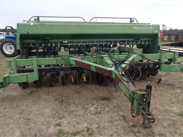 Image of John Deere 750 equipment image 1