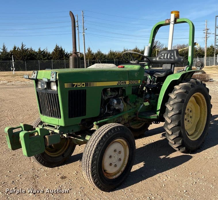 Image of John Deere 750 Primary image