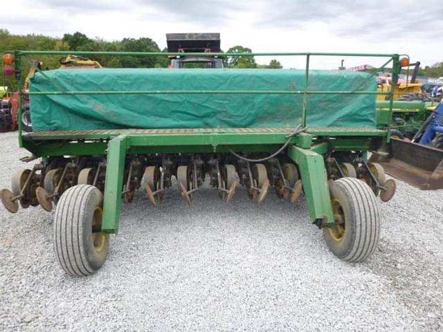 Image of John Deere 750 equipment image 2