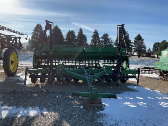 Image of John Deere 750 equipment image 1