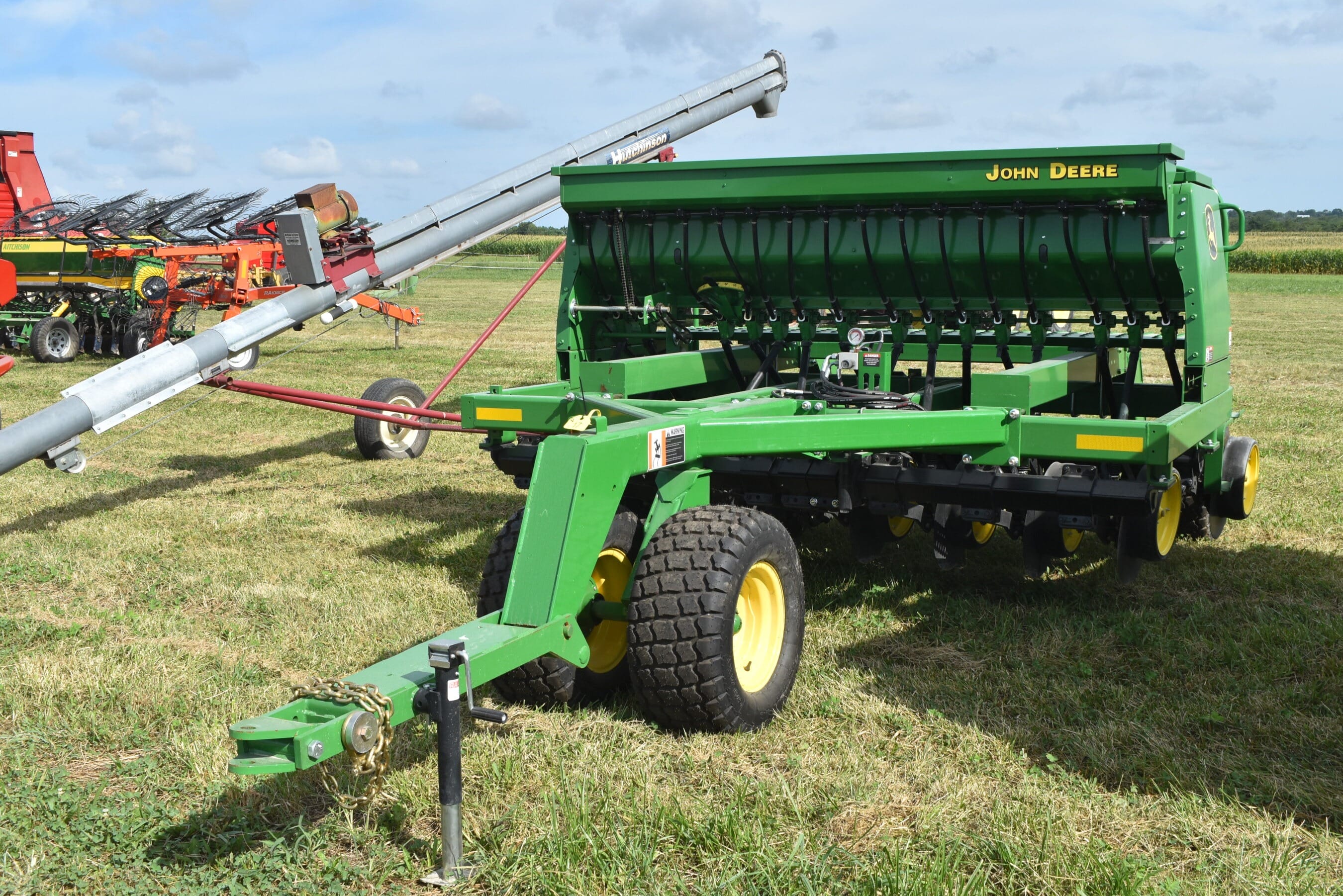 1996 John Deere 750 Equipment Image0