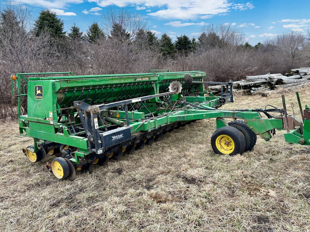 Image of John Deere 750 Primary image