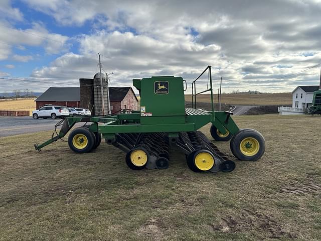 Image of John Deere 750 equipment image 2