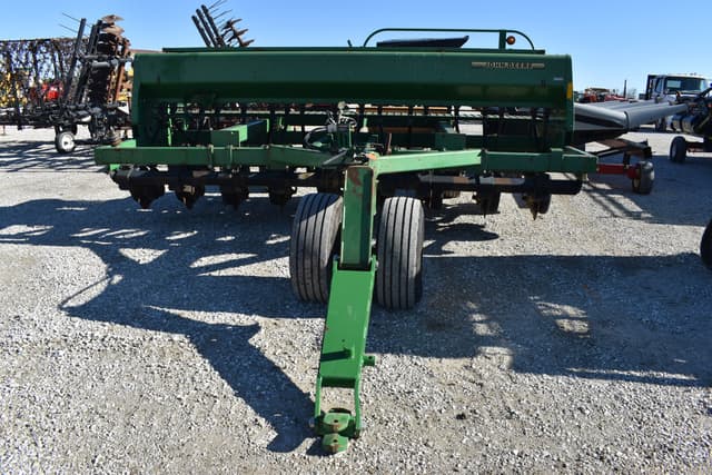 Image of John Deere 750 equipment image 2