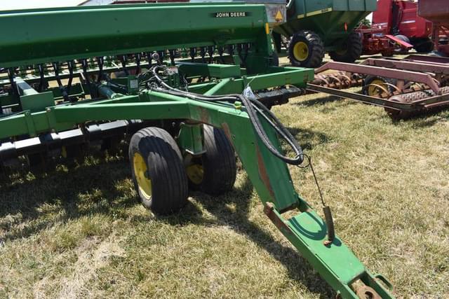 Image of John Deere 750 equipment image 4
