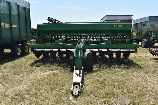 Image of John Deere 750 equipment image 1