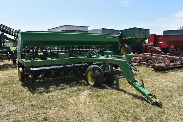Image of John Deere 750 equipment image 2