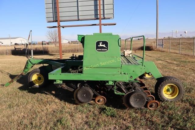 Image of John Deere 750 equipment image 2