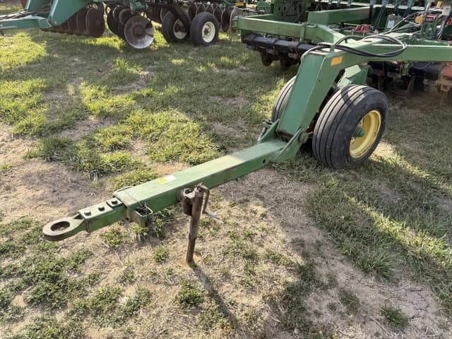 Image of John Deere 750 equipment image 1