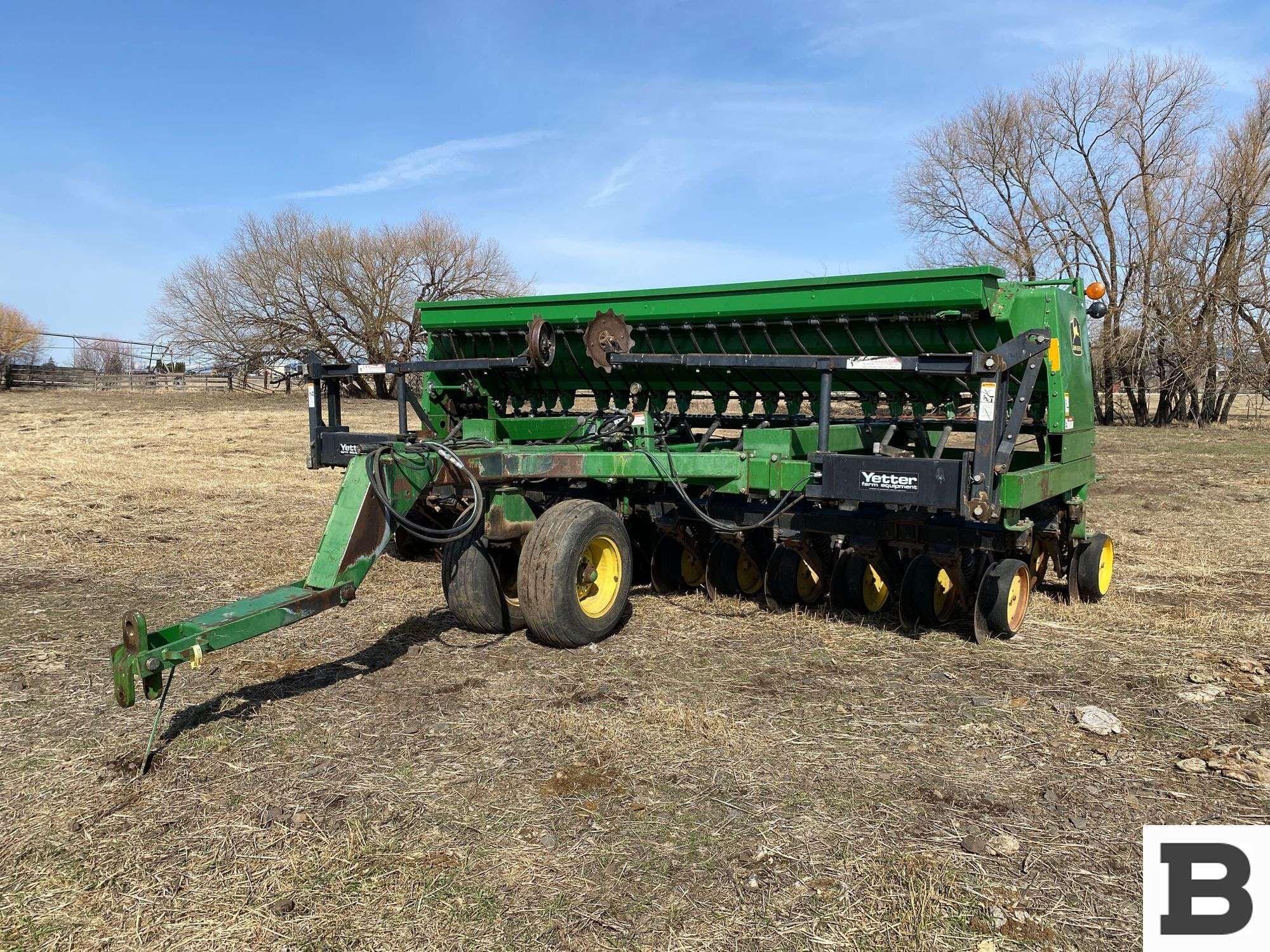 Main image John Deere 750