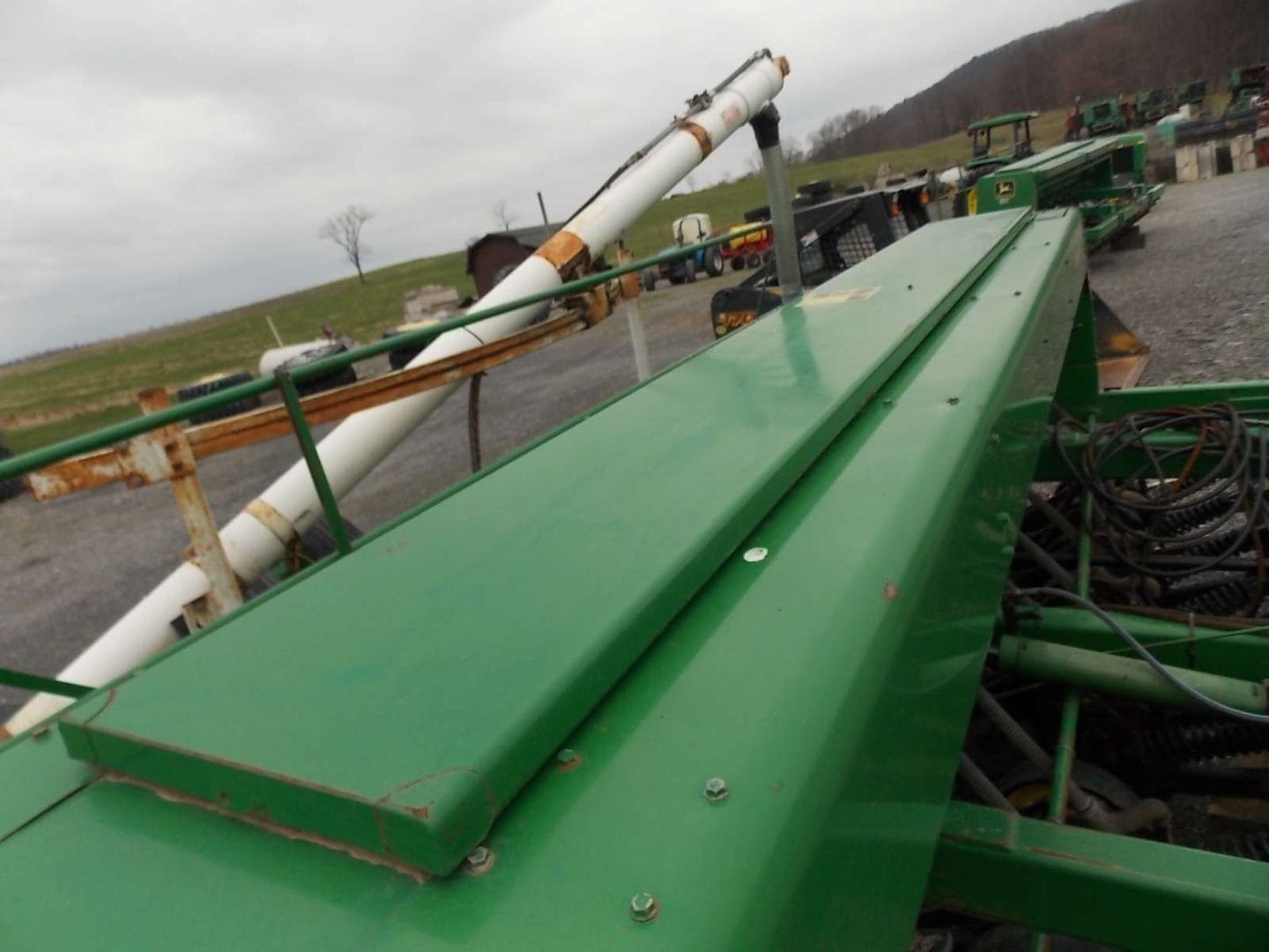 Main image John Deere 750
