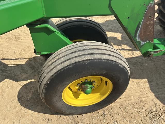 Image of John Deere 750 equipment image 3