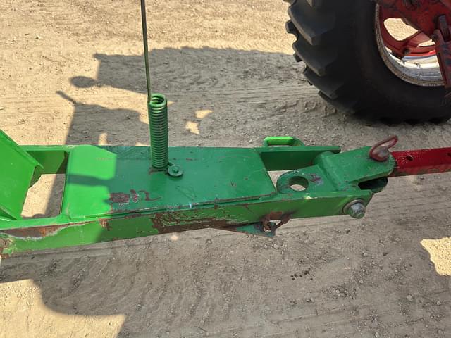 Image of John Deere 750 equipment image 2