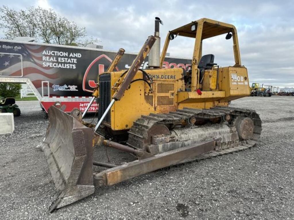 Main image John Deere 750B