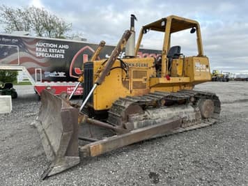 Main image John Deere 750B