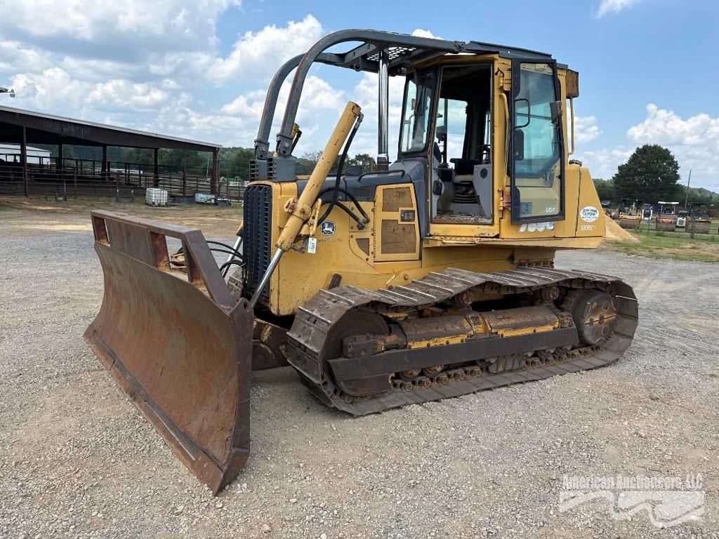 SOLD - John Deere 750C Lot No. 8920 Construction with 10,735 Hrs ...