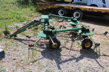 Main image John Deere 752