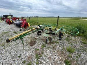 John Deere 752 Image